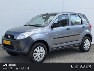 Daihatsu Terios 1.5-16v Explore 2WD / Eerste Eigenaar / Volledig dealer onderhouden + volledig ingevuld boekje / Trekhaak (  1350 kg ) /