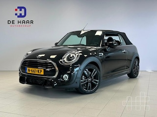 Mini Cabrio 1.5 COOPER Sidewalk Edition JCW  Sensoren V+A Stoelverwarming Navigatie