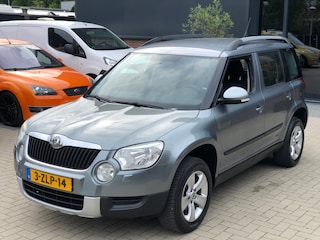 Skoda Yeti 1.2 TSI Active Plus NIEUWSTAAT NAVI L.M. VELGEN ELEKTR PAKKET NWE APK