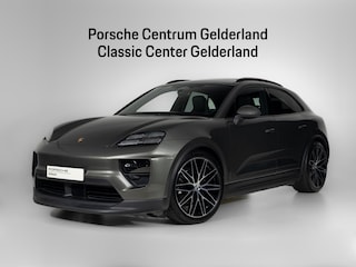 Porsche Macan 4