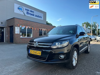 Volkswagen Tiguan 1.4 TSI Sport&Style vol opties/PDC V-A/clima/trekh./NAV/LM velgen/
