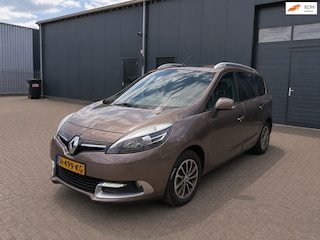 Renault Scénic 1.2 TCe Authentique nieuwe ketting en apk.