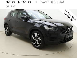 Volvo XC40 B4 211pk Automaat R-Design / Adapt. Cruise / Stoelverwarming / Trekhaak / 19'' / DAB / Alarm 3 / PDC + Camera / Lane Keeping Aid /