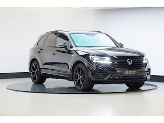 Volkswagen Touareg 3.0 TSi eHybrid 4MOTION R | 22 Inch | Trekhaak | Stoelen-pakket |