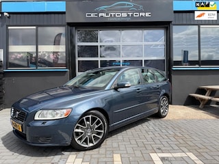 Volvo V50 2.0 Edition II Airco leder Cruise Geheel dealer onderhouden Zeer nette Auto!!