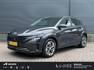 Hyundai Kona EV Fashion 64 kWh / Afneembare Trekhaak / Dealer Onderhouden / Origineel Nederlands / 100% SOH / 3 Fase / Navigatie / Achteruitrijcamera / Parkeersensoren Achter /