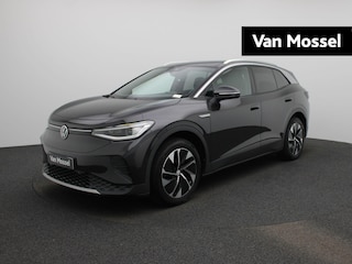 Volkswagen ID.4 Pure 52 kWh 170 PK| Dealeronderhouden |Panoramadak | Navigatie | Stuurwielverwarming | Parkeersensoren | LED Matrix | 19 Inch Velgen