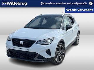 Seat Arona 1.0 TSI 110PK FR / Digitale Cockpit / Achteruitrijcamera / Stoelverwarming / Full-LED / Parkeersensoren V+A
