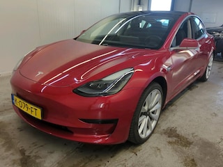 Tesla Model 3 Standard RWD Plus [ LFP-ACCU+TREKHAAK+19'' LMV+AUTOPILOT+60 kWh+PREMIUM AUDIO ]