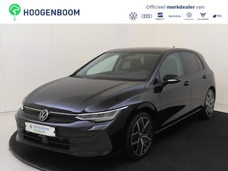Volkswagen Golf 1.5 eTSI Oranje Edition | Achteruitrijcamera | Keyless | Adaptieve cruise control | Stoel- en stuurwielverwarming | Lane assist | Navigatie | Sfeerverlichting | Carplay |