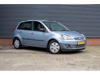 Ford Fiesta 1.30 1.3-8V Champion Airco, koppeling nieuw