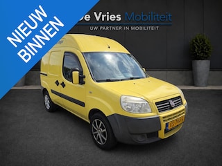 Fiat Doblò 1.4 Comfort **BENZINE-2SCHUIFDEUREN**