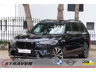 BMW X7 M60i xDrive |Exclusiv pack |Trekhaak | 7 Zits |Skylounge
