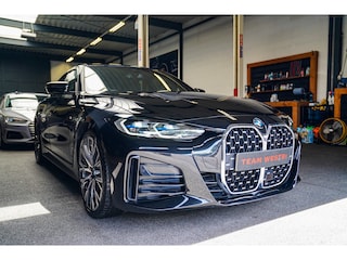 BMW 420i Business Edition Plus | Head up Display | Stuurwielverwarming | Panoramadak
