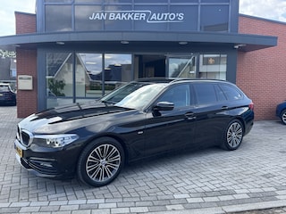 BMW 5-serie Touring 520i High Executive 19inch Sportstoelen  Getint Glas