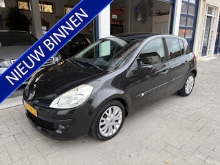 Renault Clio 1.2 TCE Collection 5-DEURS/NW APK 07-2027