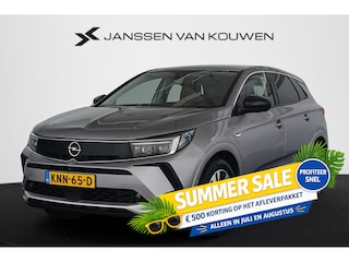Opel Grandland 1.6 Turbo Plug-In Hybrid 4x4 Ultimate 300 PK Afneembare Trekhaak Stoel-Stuurverwarming