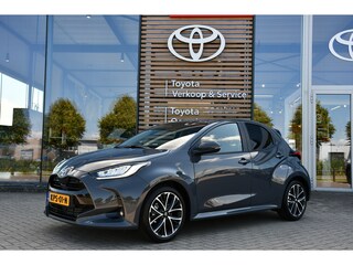Toyota Yaris 1.5 Hybrid 115 Dynamic Limited Automaat 116pk | Dodehoek detectie | Parkeersensoren vóór & achter | Voorstoelen verwarmd |