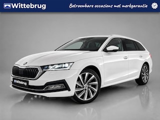 Skoda Octavia Combi 1.4 TSI 204pk DSG iV PHEV Business Edition Plus / Panorama dak / Achteruitrij camera / Stoelverwarming voor + achter / 18'' LMV P4