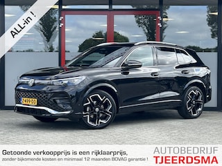 Volkswagen Tiguan 1.5 eTSI R-Line Business | Trekhaak Wegklapbaar | Sfeerverlichting | Adaptieve Cruise Control | Ergo Active | Navigatie | Stoelverwarming | Achteruitrijcamera | Virtual Cockpit |
