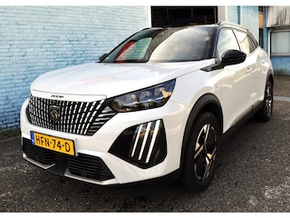 Peugeot 2008 1.2 GT Autom Leer/alc elec stoel mass LED rondomz camera