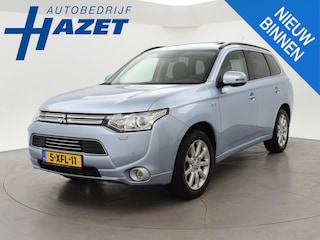 Mitsubishi Outlander 2.0 PHEV 4WD AUT. INSTYLE+ TREKHAAK | SCHUIFDAK | LEDER | STOELVERW. | CAMERA | 18 INCH