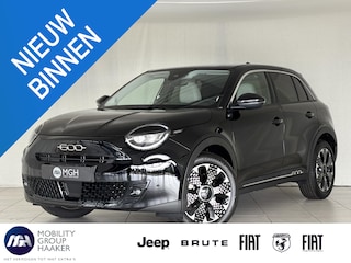 Fiat 600 e La Prima 54 kWh | Registratie korting! | Apple/Android | Keyless