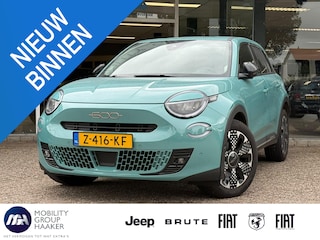 Fiat 600 e La Prima 54 kWh | Camera | Carplay | Leer