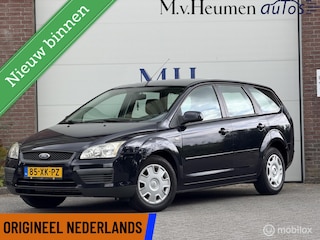 Ford Focus Wagon 1.6-16V Ambiente Recent DB Riem vervangen APK 06-2027