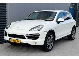 Porsche Cayenne 3.0 S Hybrid - Pano - Xenon - Leder - Clima
