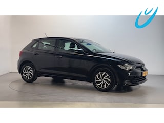 Volkswagen Polo 1.0 TSI Life Business Stoelverwarming Virtual Cockpit Parkeersensoren Climate Control