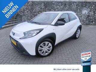 Toyota Aygo 1.0 VVT-i MT Play Carplay & android, Camera achter, adaptieve cruise control, airco, 1e eigenaar, org NL auto.