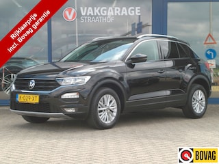 Volkswagen T-Roc 1.0 TSI Style Business, Carplay + Android Auto / Adaptive Cruise / PDC / Navigatie