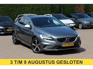 Volvo V40 2.0 D2 Inscription R-Design / Camera / Leder&Alcantara / Keyless / 17'' / Dodehoek / Getint glas / Stoelverwarming / Cruise Control