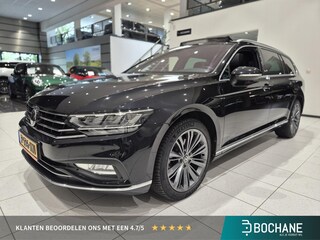 Volkswagen Passat Variant 1.5 TSI Elegance Business R | Panoramadak | Trekhaak | Navi Pack | Adaptieve cruise control | Camera | PDC | R-line