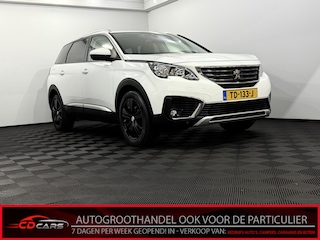 Peugeot 5008 1.2 PureTech Allure 7P Camera, Navi, Cruise control, Lichtmetalen velgen, Apple carplay, Half leder, Virtual desk
