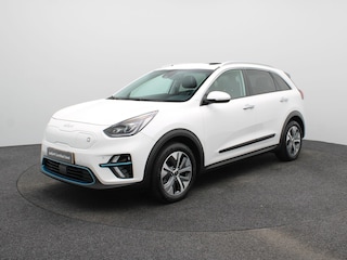 Kia Niro e-Niro DynamicPlusLine 64 kWh | Clima | Navi | Leder | Stoel en stuur verwarming |