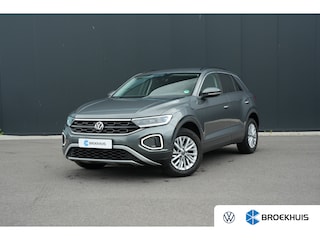 Volkswagen T-Roc 1.0 TSI 110pk Life | Trekhaak | Camera | Adaptive Cruise | Carplay | Keyless Entry & Start | 16"