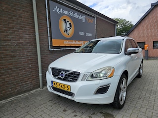 Volvo XC60 2.0 T5 R-Design