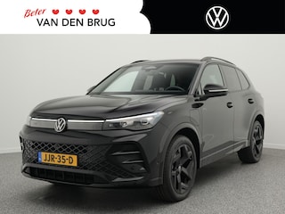 Volkswagen Tiguan R-Line 1.5 eHybrid 272 PK | LED Plus | Black Style | Trekhaak | Side Assist | 360 camera |