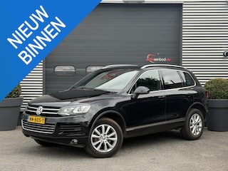 Volkswagen Touareg 3.0 TDI R-line | Luchtvering | Trekhaak | Xenon | DAB | Lederen Bekleding |