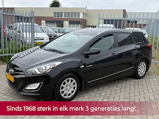 Hyundai i30 Wagon 1.6 GDI i-Motion NL AUTO NAP! Cruise l Airco l Trekhaak l MTF-stuur l LED! TOPSTAAT l DEALER OH!
