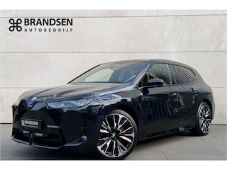 BMW iX xDrive45 101 kWh Full!-B&W-4 Wiel St-Luchtver-23"-Pano Sky Lounge-22 k laden-Trekhaak