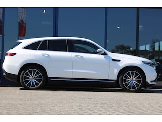 Mercedes-Benz EQC 400 4MATIC 80kWh Business Solution AMG LINE
