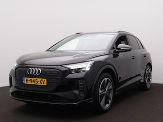 Audi Q4 40 Advanced edition 77 kWh | Camera | Zwenkbare trekhaak | ACC | Elek. Kofferbakklep |