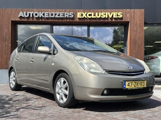 Toyota Prius 1.5 VVT-i Business Edition JBL Clima Cruise Keyless
