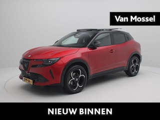 Alfa Romeo Junior Elettrica Ti 54 kWh | Demo | tot 8 jaar garantie |