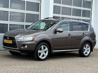 Mitsubishi Outlander 2.0 Edition One 147PK Xenon Clima Cruise Trekhaak Keurige auto!