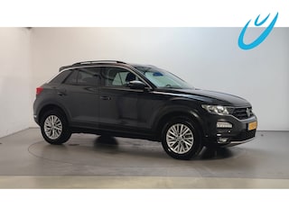 Volkswagen T-Roc 1.5 TSI 150pk DSG Style Camera Navigatie Stoelverwarming DAB+