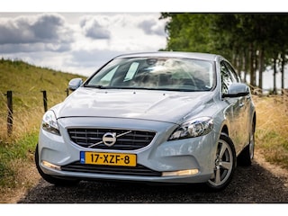 Volvo V40 2.0 D3 Kinetic | Nette auto | Goed onderhouden